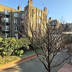 Cosy Hidden Gem Central London
